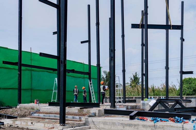 3-Storey Steel House (บ้านเพชรเกษม) บ้านโครงสร้างเหล็กที่ผสมผสานกลิ่นอายของความดิบเท่ เข้ากับความเรียบง่ายทันสมัยได้อย่างมีเสน่ห์ ภาพประกอบ