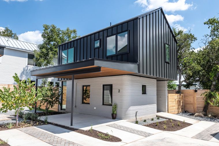 ภาพจาก

https://www.iconbuild.com/updates/3strands-brings-more-3d-printed-homes-by-icon-to-austin-market
