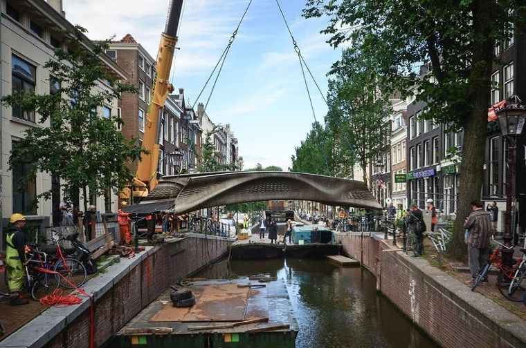 ภาพจาก

https-//www.designboom.com/design/world-first-3d-printed-steel-bridge-amsterdam-canals-mx3d-07-16-2021/?fbclid=IwAR1I7GlmL2xGO0LZ7yh1KGPliXMC62mTu9wJd4yS1Fd9Y5o6OkBl-Q4X5aw
