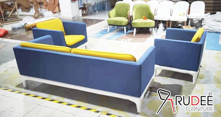 Modern Sofa โซฟารับรองดีไซน์สีสัน บี1 บี2 ตอบโจทย์ทุกความต้องการ ด้วยคอนเซปภาพลักษณ์ชัดเจนสดใส โทนสีน้ำเงินตัดสีเหลืองดูเด่นจัด พร้อมด้วยโครงสร้างวัสดุที่ได้มาตรฐาน ภาพประกอบ