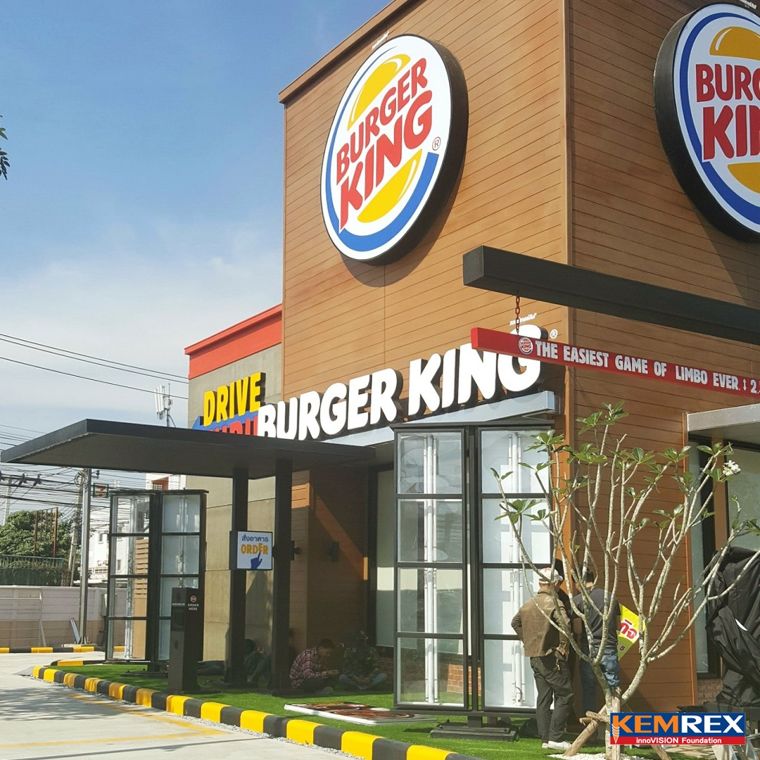 งานฐานรากเข็มเหล็ก "Project Burger King" ติดตั้งได้รวดเร็วขึ้นโครงสร้างต่อได้ทันที ก่อสร้างแล้วเสร็จภายใน 30 วัน ภาพประกอบ