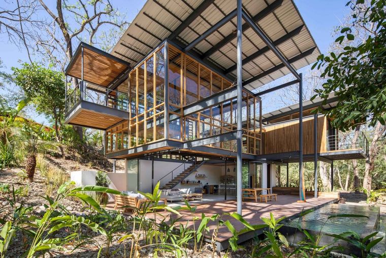 รูปภาพประกอบจาก&nbsp;www.archdaily.com

Jungle Frame House / Studio Saxe @Andres_Garcia_Lachner
