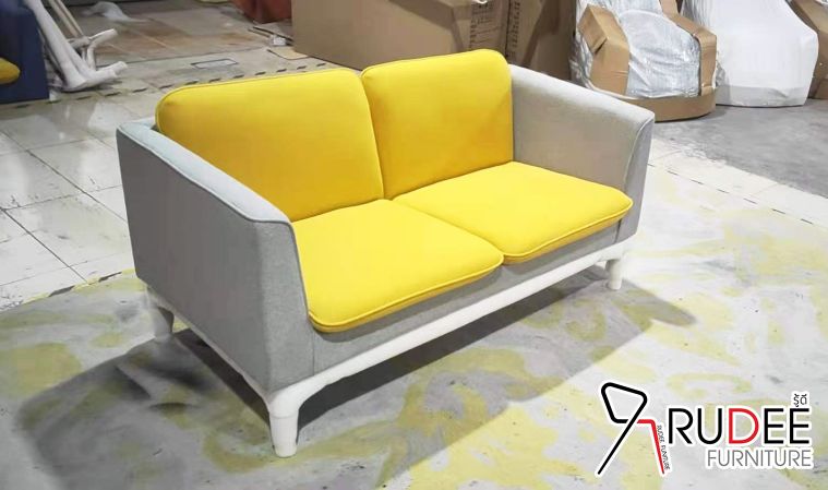 Modern Sofa โซฟารับรองดีไซน์สีสัน บี1 บี2 ตอบโจทย์ทุกความต้องการ ด้วยคอนเซปภาพลักษณ์ชัดเจนสดใส โทนสีน้ำเงินตัดสีเหลืองดูเด่นจัด พร้อมด้วยโครงสร้างวัสดุที่ได้มาตรฐาน ภาพประกอบ