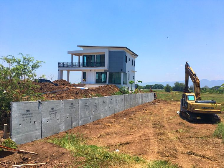 เลือกกำแพงกันดิน Retaining Wall L Series จาก CPS ป้องกันปัญหาการทรุดตัวของหน้าดิน และเพื่อให้ใช้ที่ดินได้อย่างเต็มประสิทธิภาพ  ภาพประกอบ