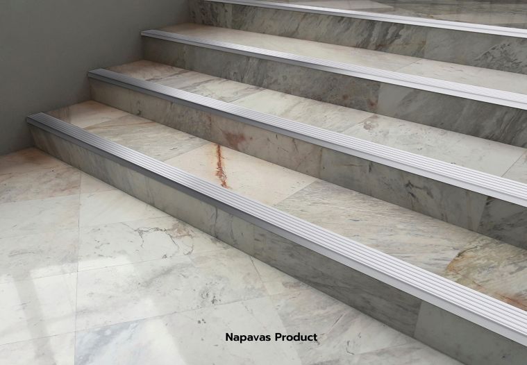 Safe ทุก Step ให้การเดินของคุณปลอดภัย ด้วย "จมูกบันไดสเตนเลส" จาก Napavas Product ภาพประกอบ