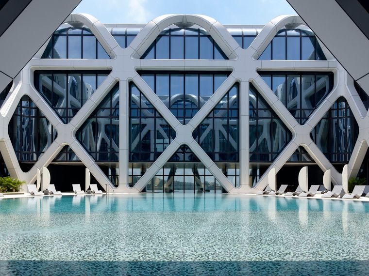 "Morpheus Hotel" โรงแรมที่ออกแบบโดย Zaha Hadid กับแนวคิดทางสถาปัตยกรรมที่ได้มาจากการแกะสลักหยกของจีน ภาพประกอบ