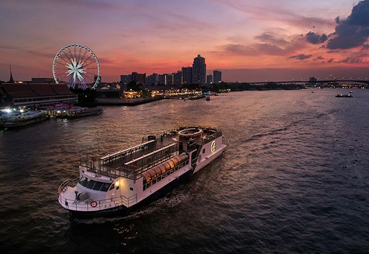 แซฟฟรอน ครูซ Saffron Cruise เรือดินเนอร์สุดหรูกับการเลือกใช้ไม้พื้นรุ่นลักซูรี่ที่ติดตั้งด้วยระบบคลิปล็อค ภาพประกอบ