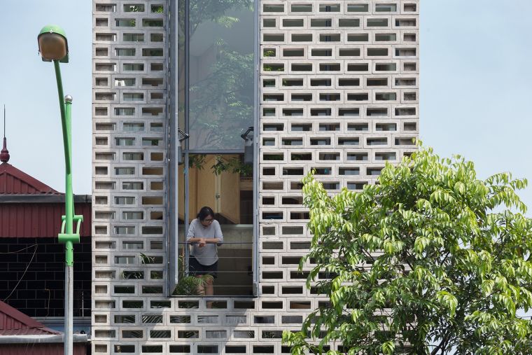 รูปภาพประกอบจาก&nbsp;www.archdaily.com

CH House / ODDO architects @Hoang Le&nbsp;
