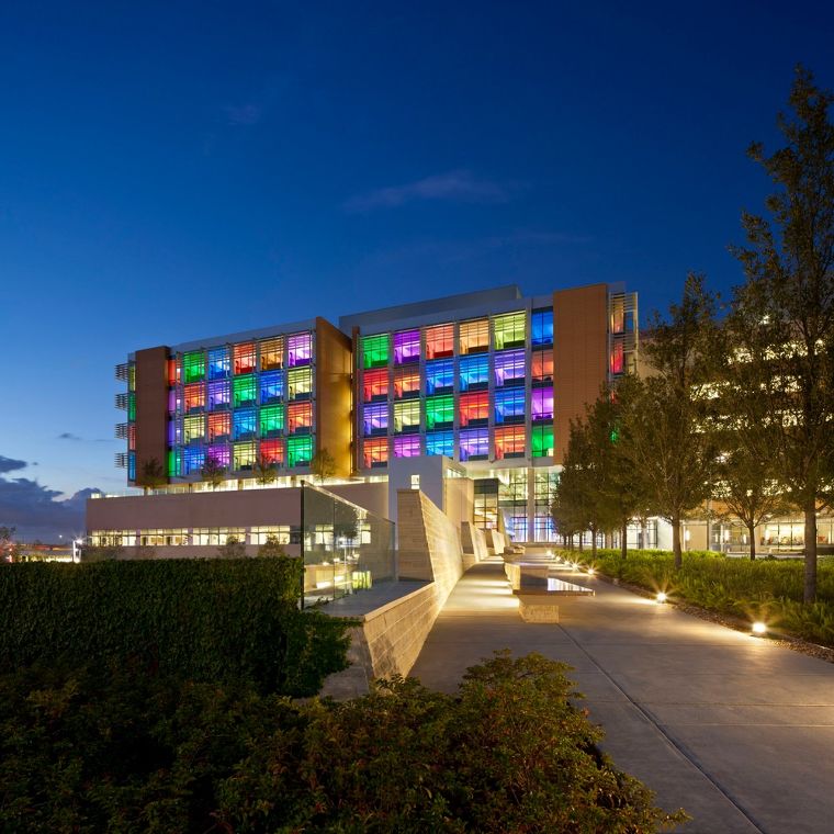 Nemours Children’s Hospitalขอบคุณข้อมูลและรูปประกอบจาก Archdaily