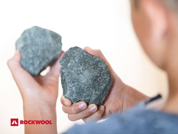 ฉนวนกันเสียง ROCKWOOL ทำมาจากอะไร? ... หินบะซอลต์&nbsp;และโดโลไมท์
