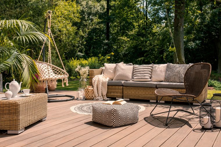 “Lite decking” พื้นไม้ระเบียงน้ำหนักเบา แต่แข็งแกร่งทนทานไม่แพ้ใคร!  ภาพประกอบ