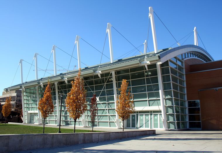 Roof Cable Structure :&nbsp;&nbsp;Ratner Center

รูปภาพอ้างอิงจาก&nbsp;www.flickr.com
