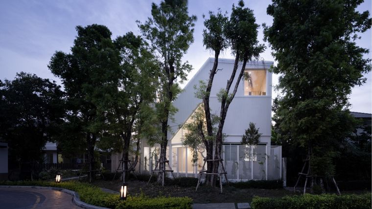 House COVE(R) / TOUCH Architect  ภาพประกอบ