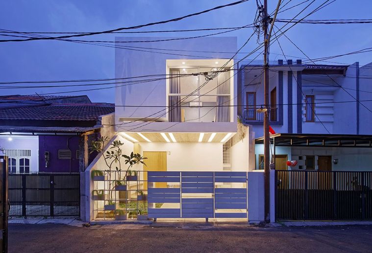 Splow House การรีโนเวทบ้านในเมืองที่แออัด กับความอบอุ่นเรียบง่ายสไตล์ Minimal&Muji ! ภาพประกอบ