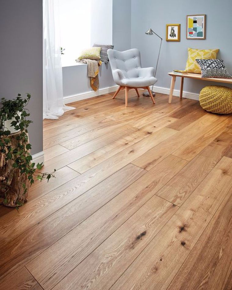 บรรยาาศการตกเเต่งพื้นที่พักผ่อน ที่ตกเเต่งวัสดุพื้นไม้สำเร็จ (Solid Wood Flooring)