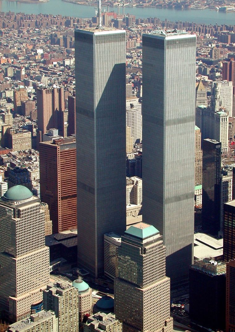 CR:https://en.wikipedia.org/wiki/World_Trade_Center_(1973%E2%80%932001)