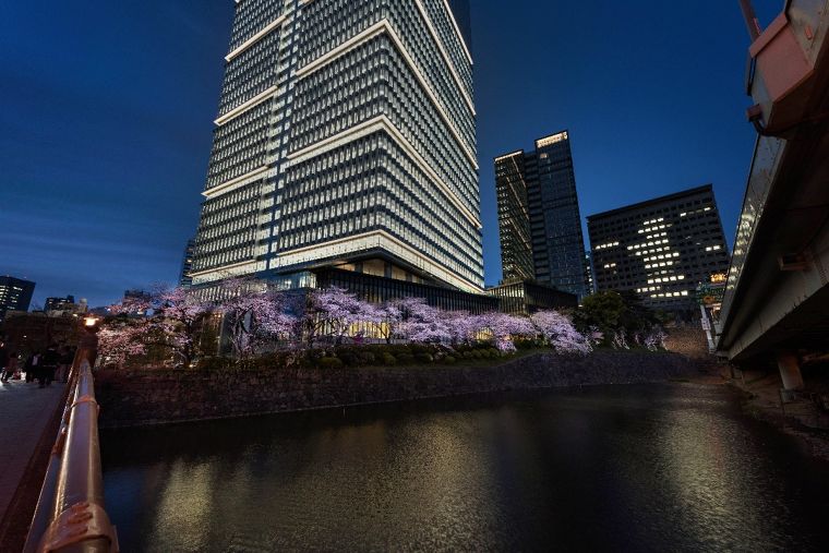 Project : Tokyo Garden Terrace KioichoPhoto Credit : Lighting Planners Associates&nbsp;